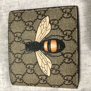 GUCCI BEE WALLET